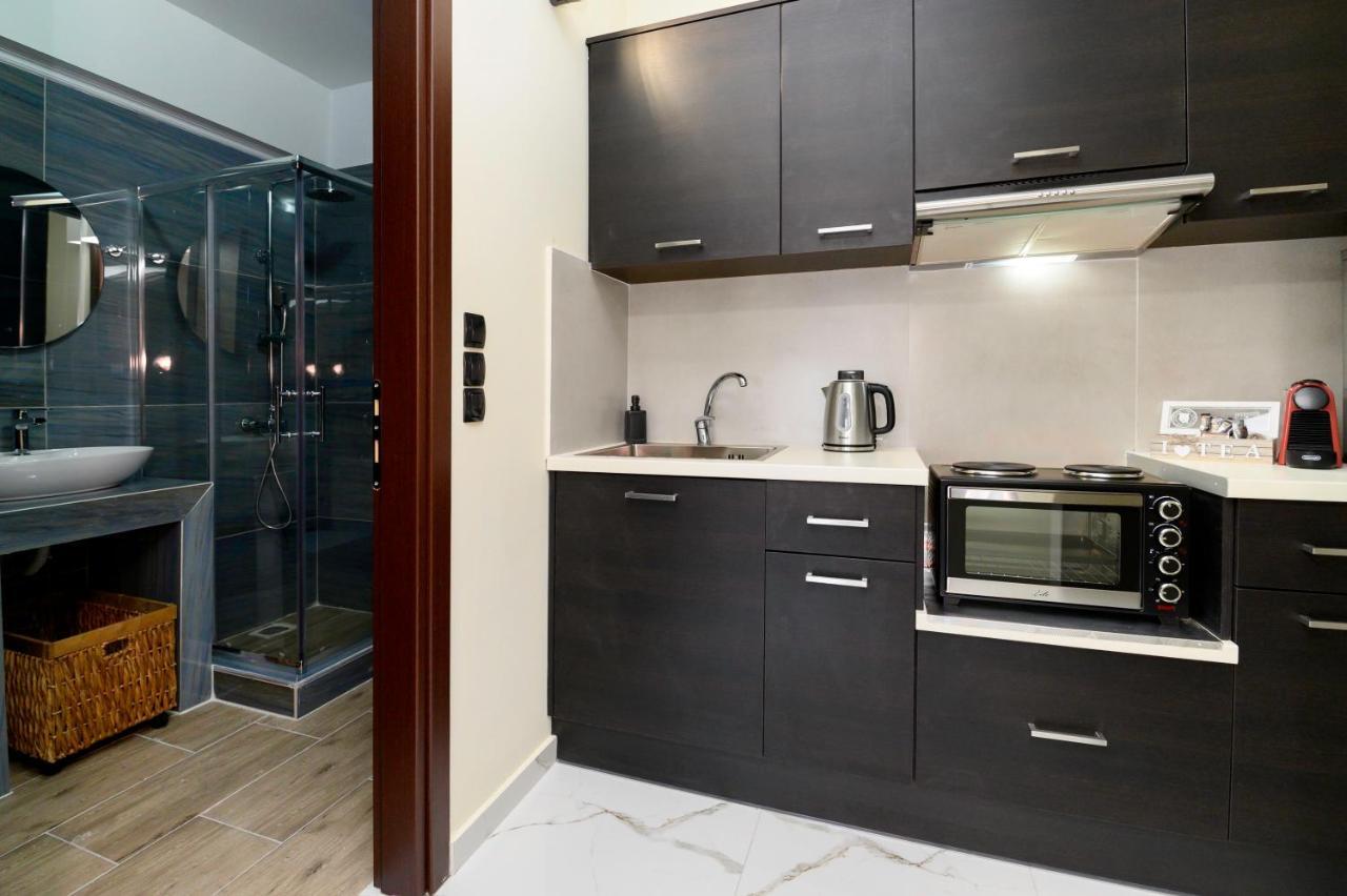 Marble In Apartment Preveza Exterior photo