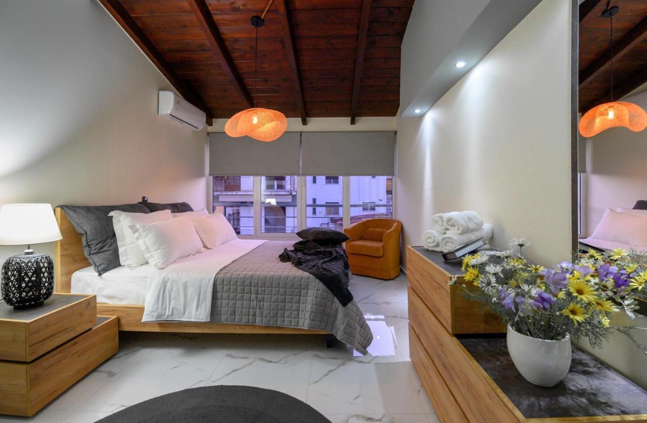 Marble In Apartment Preveza Exterior photo